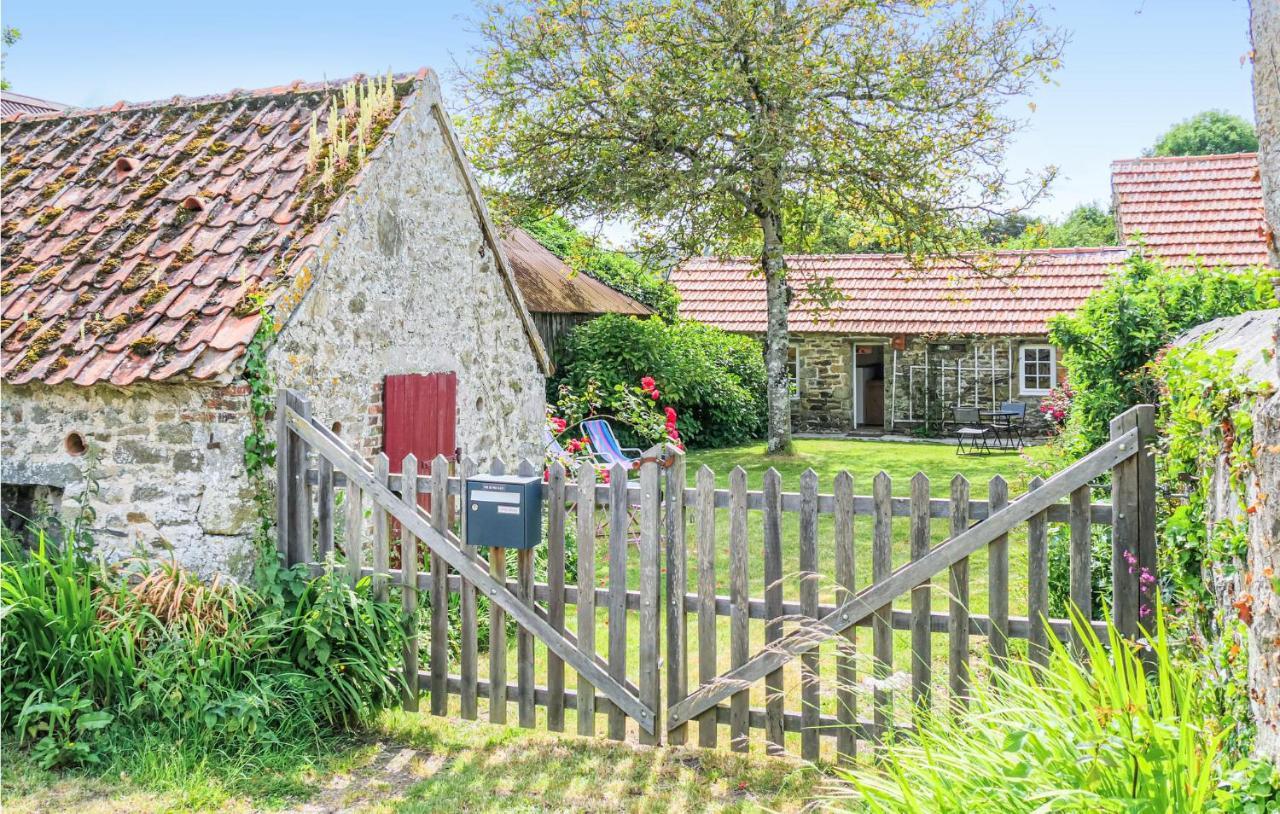 Stunning Home In Quettehou With Wifi Kültér fotó